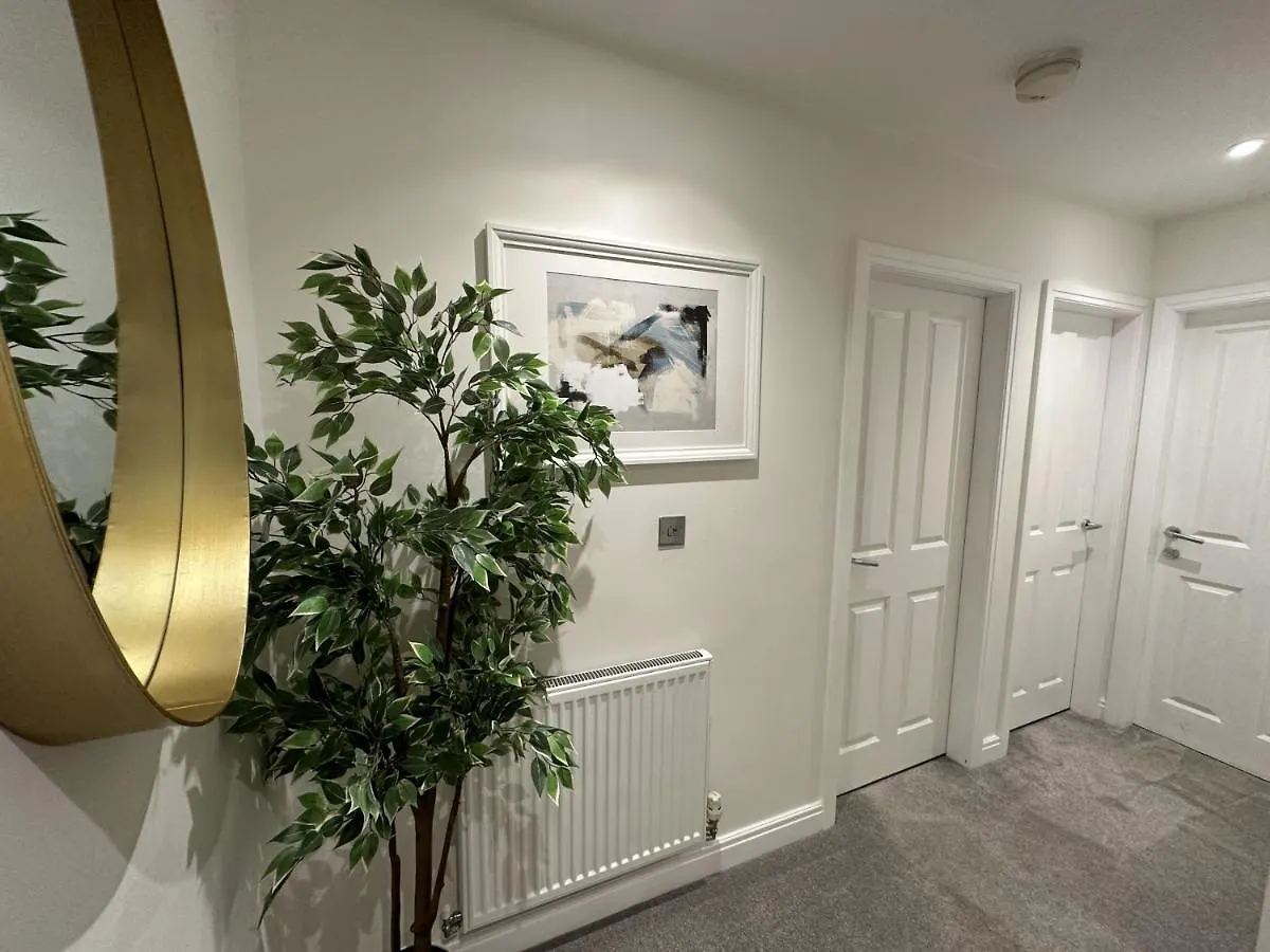 Monty'S Maison Reighton